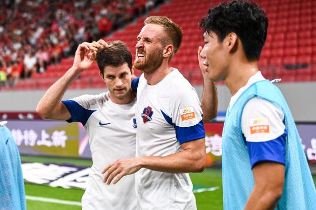 开云入口-【中超】科特尼克破门奥斯卡绝平 海港1比1梅州