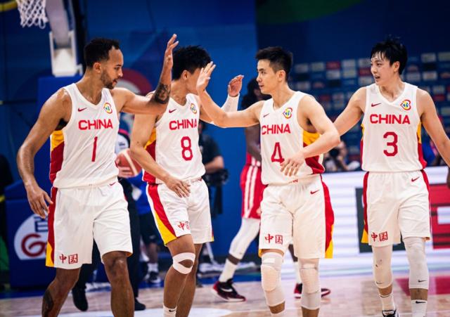 开云体育网址-侧翼防线瓦解 拼抢不敌 中国男篮终究演不出奇迹